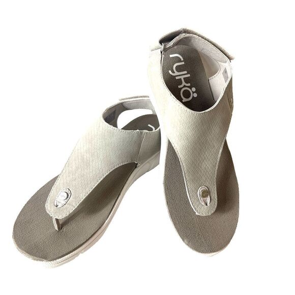 Ryka Womens Sz 9M Gray Faux Leather Sling Back Thong Summer Sandals Casual Flats - Picture 1 of 9